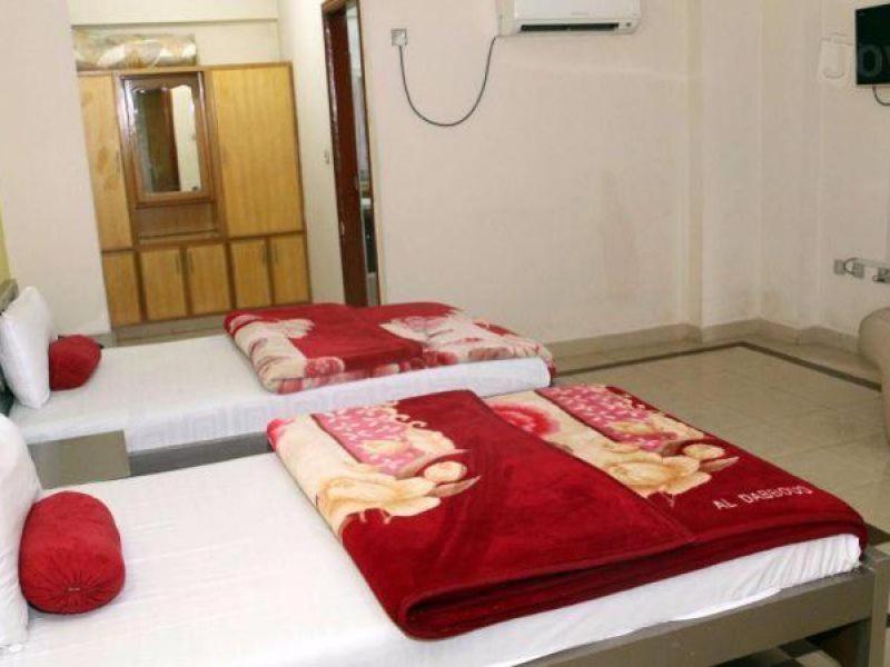 Mir Continental Hotel Muzaffarabad Esterno foto