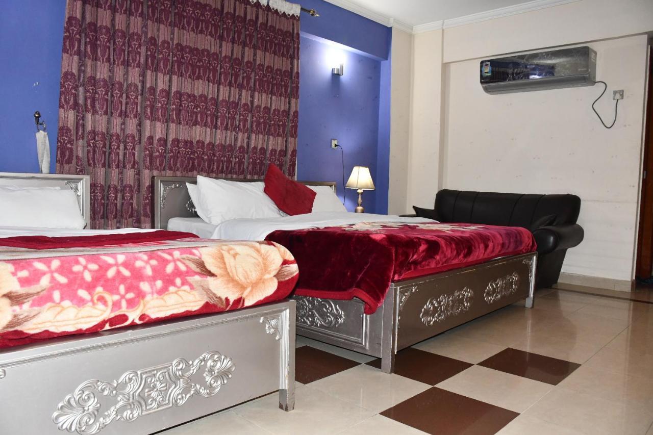 Mir Continental Hotel Muzaffarabad Esterno foto