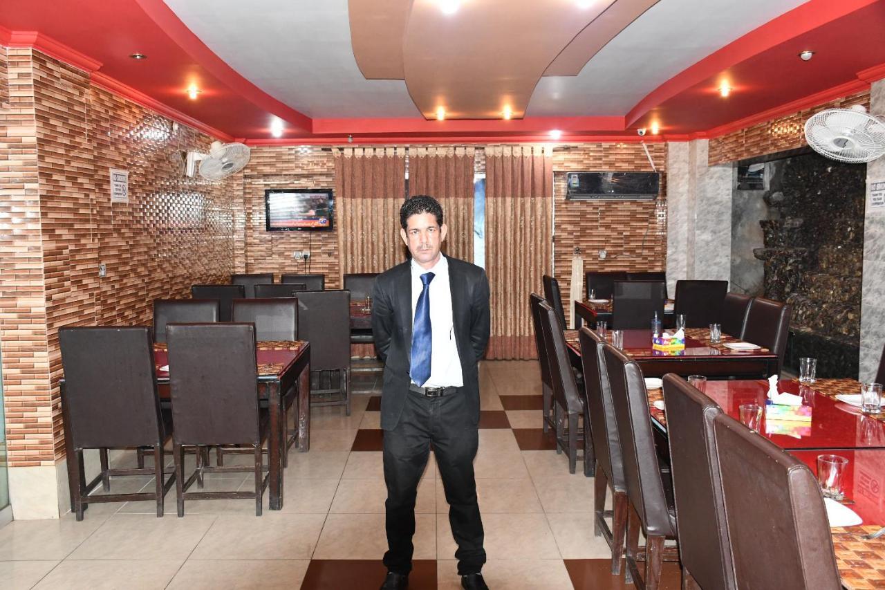 Mir Continental Hotel Muzaffarabad Esterno foto